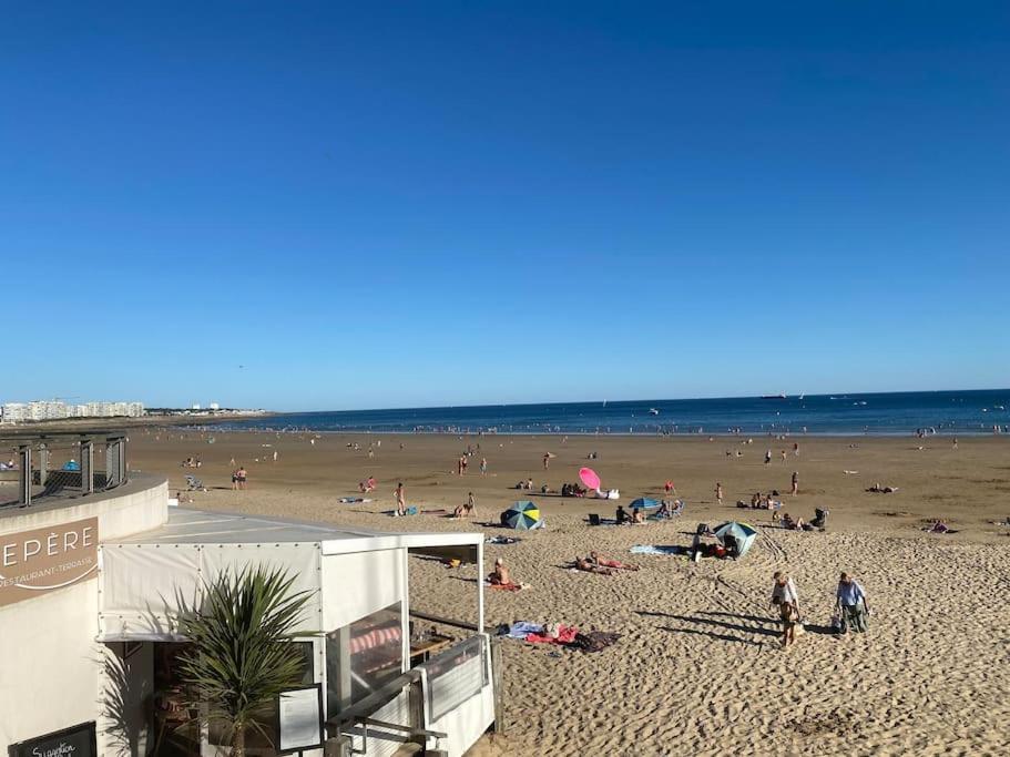 Appartement En Plein Coeur Du Centre Ville Les Sables-d'Olonne Exterior photo